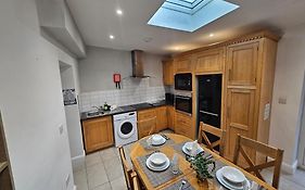 4 Eyre Square Lane